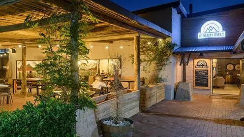 15-Kiara_Lodge_Restaurant