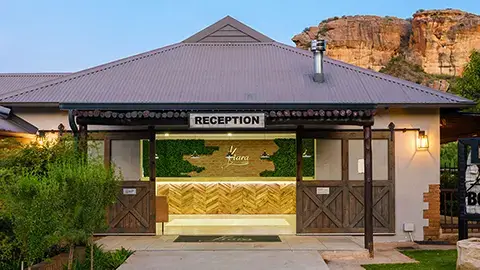 37-Kiara_Lodge_Reception-