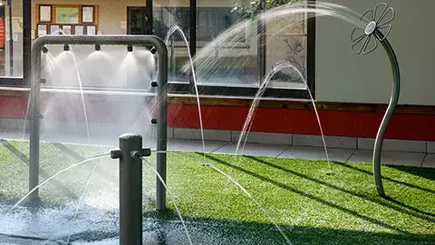 8-Kiara_Lodge_SplashPad